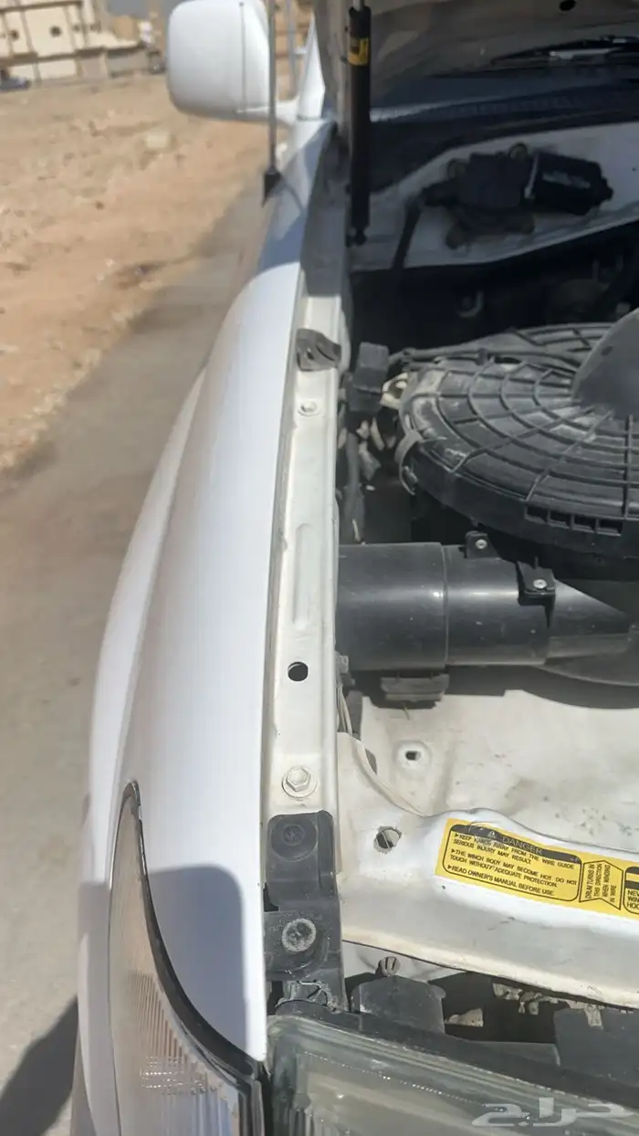 لاندكروزر (GXR) موديل 2000 ديزل 6