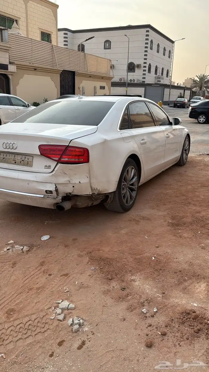للبيع اودي A8L 2012 4