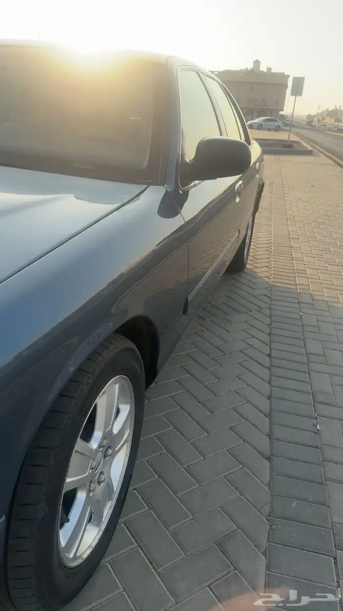 فورد كراون فكتوريا 2010 14