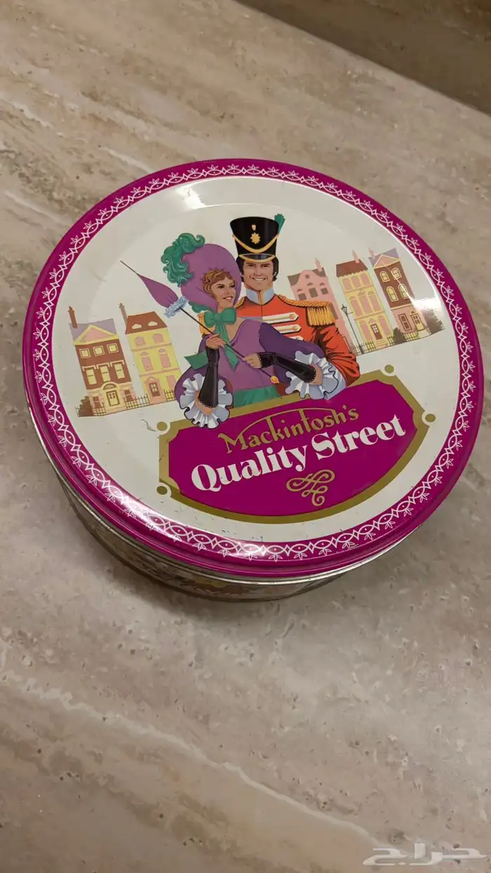 علبة ماكنتوش قديمة 0