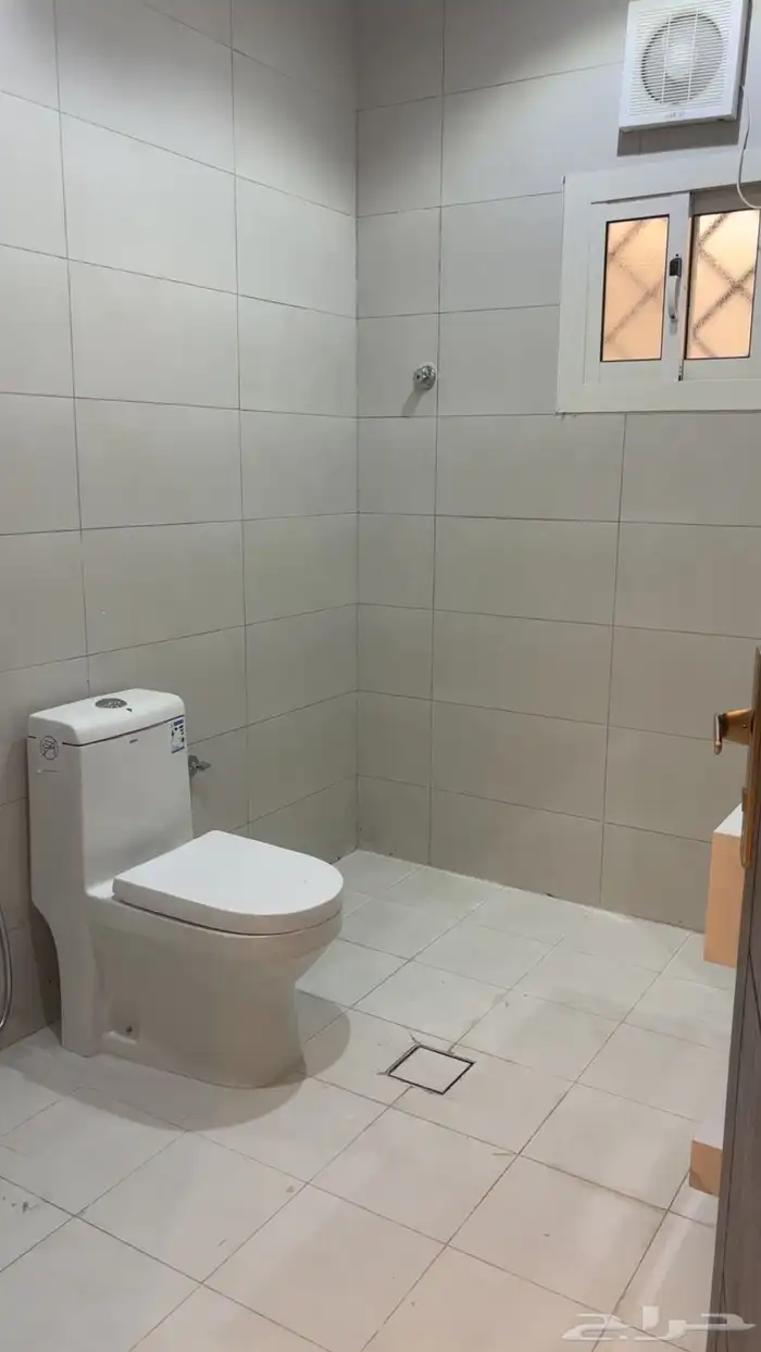 شقة جديدة اول ساكن الفلاح خمس غرف 207 متر 4