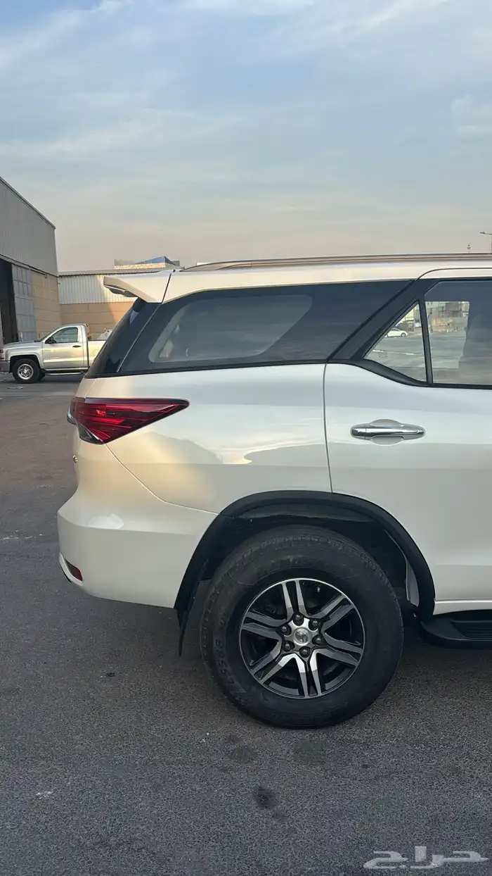 فورتشنر 6 سلندر 2019 - عداد 135 الف كم 14