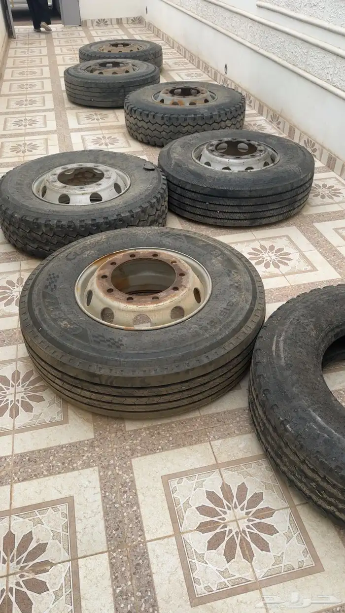 البيع جنوط مقاس 22.50 1