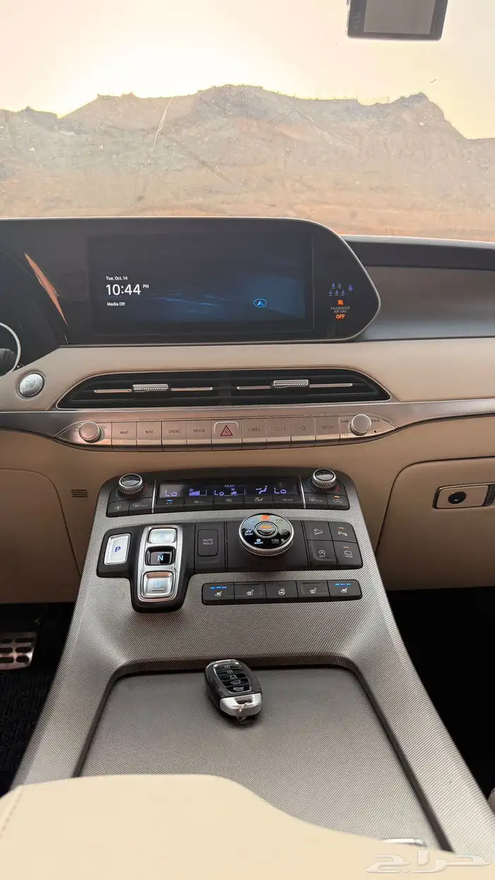 هيونداي باليسيد 2022 ( بنزين) v6 فل كامل 15