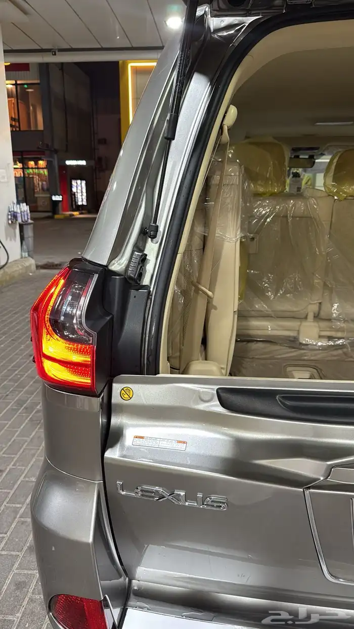 جيب لكزس 2018 سعودي وكاله 5