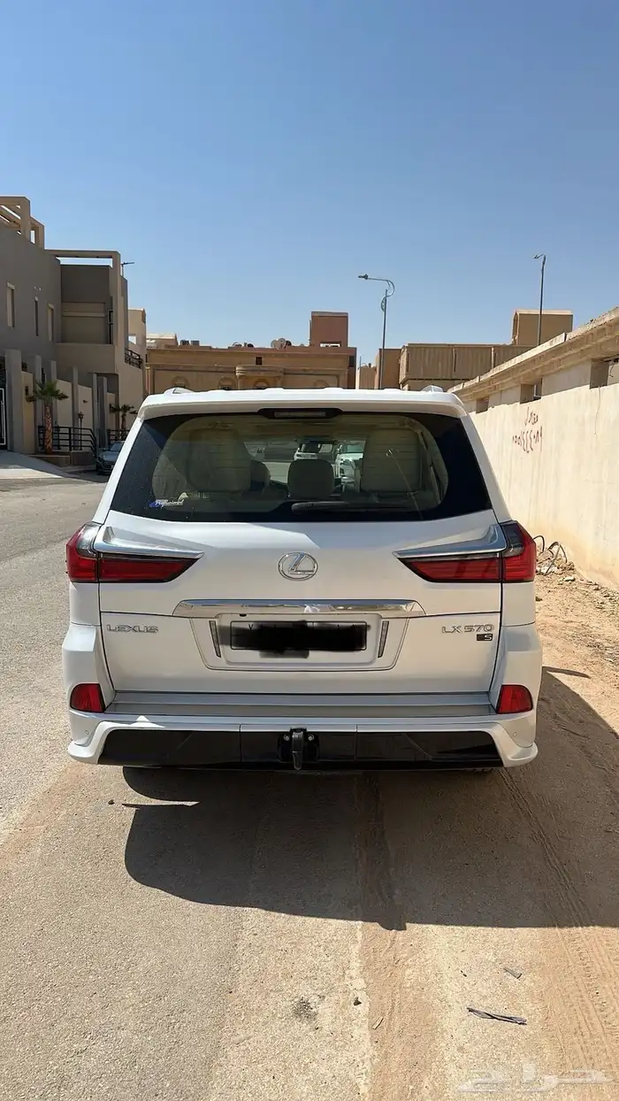 لكزس 2020 فل كامل 3