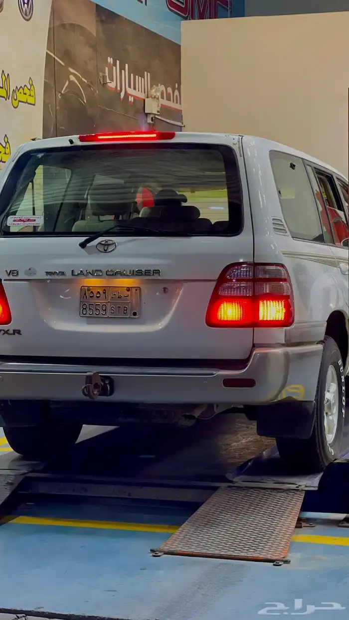 جيب لند كروزر 2002 6