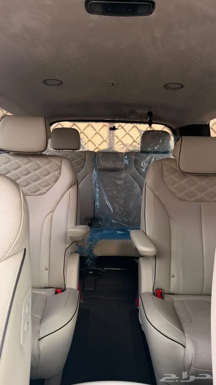 هيونداي باليسيد 2022 ( بنزين) v6 فل كامل 16