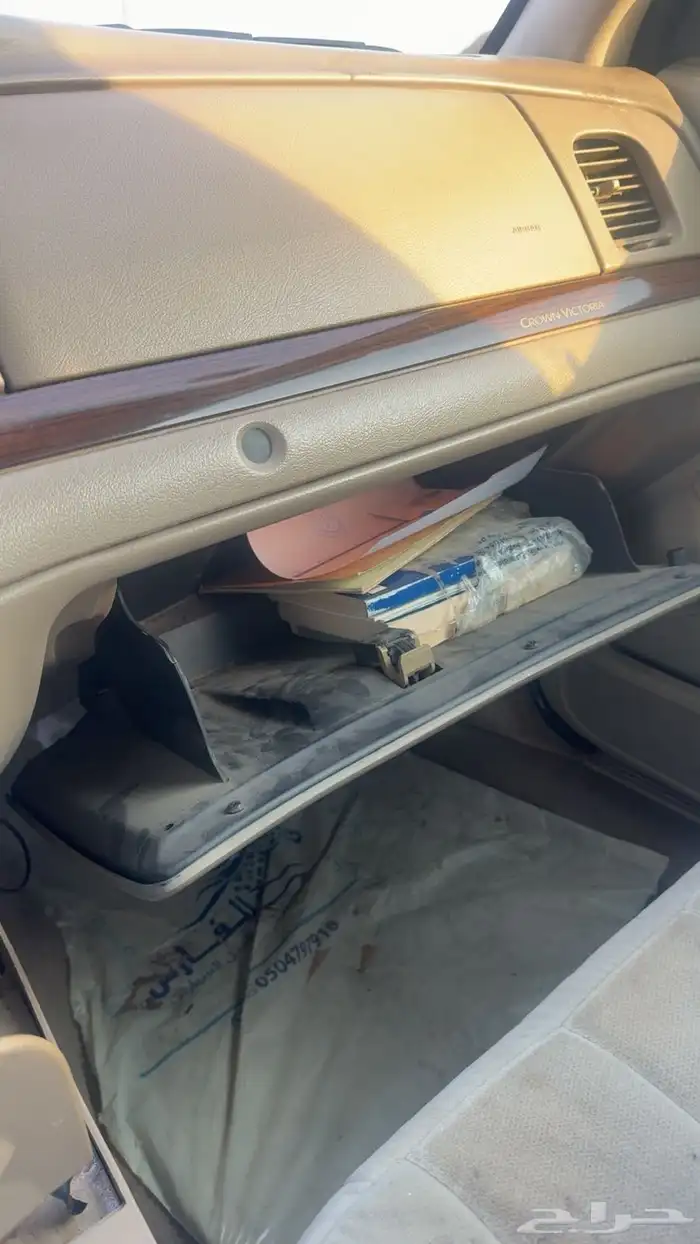 فورد كراون فكتوريا 2010 20