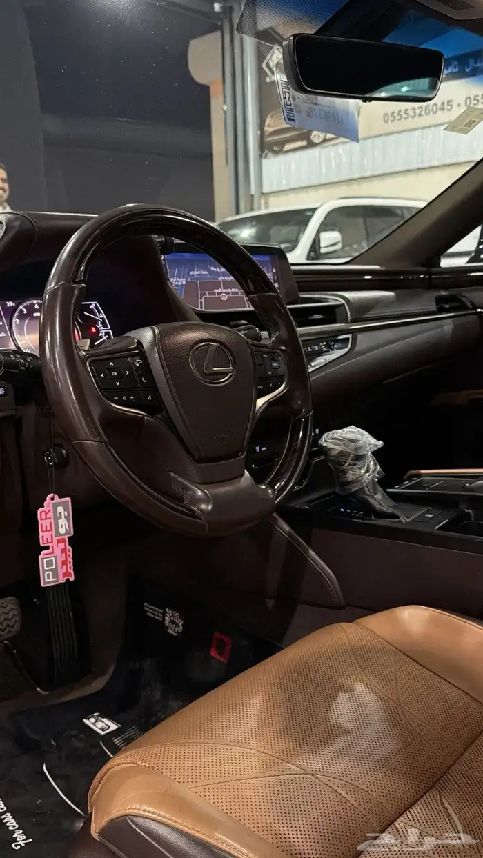 لكزس ES 350 2019 5