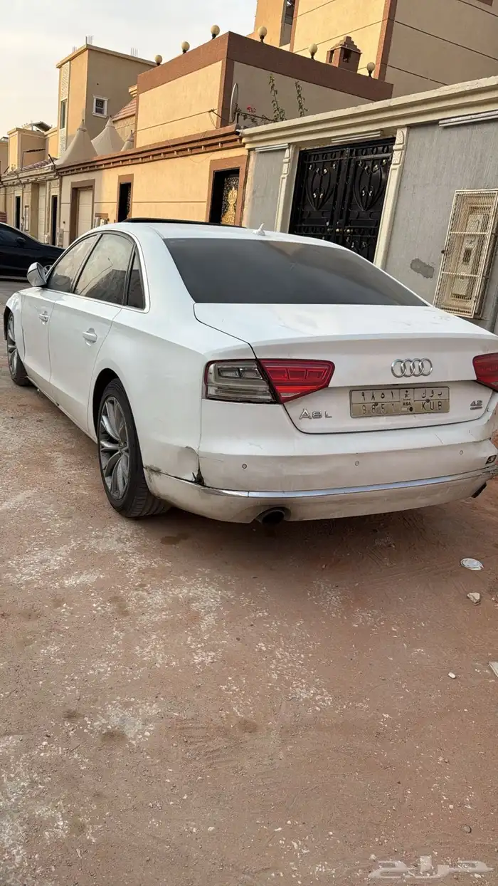 للبيع اودي A8L 2012 3
