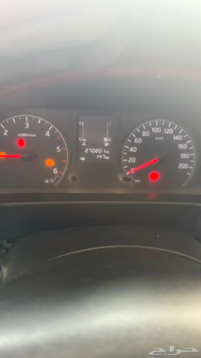 للبيع باص نيسان اورفان ديزل 6