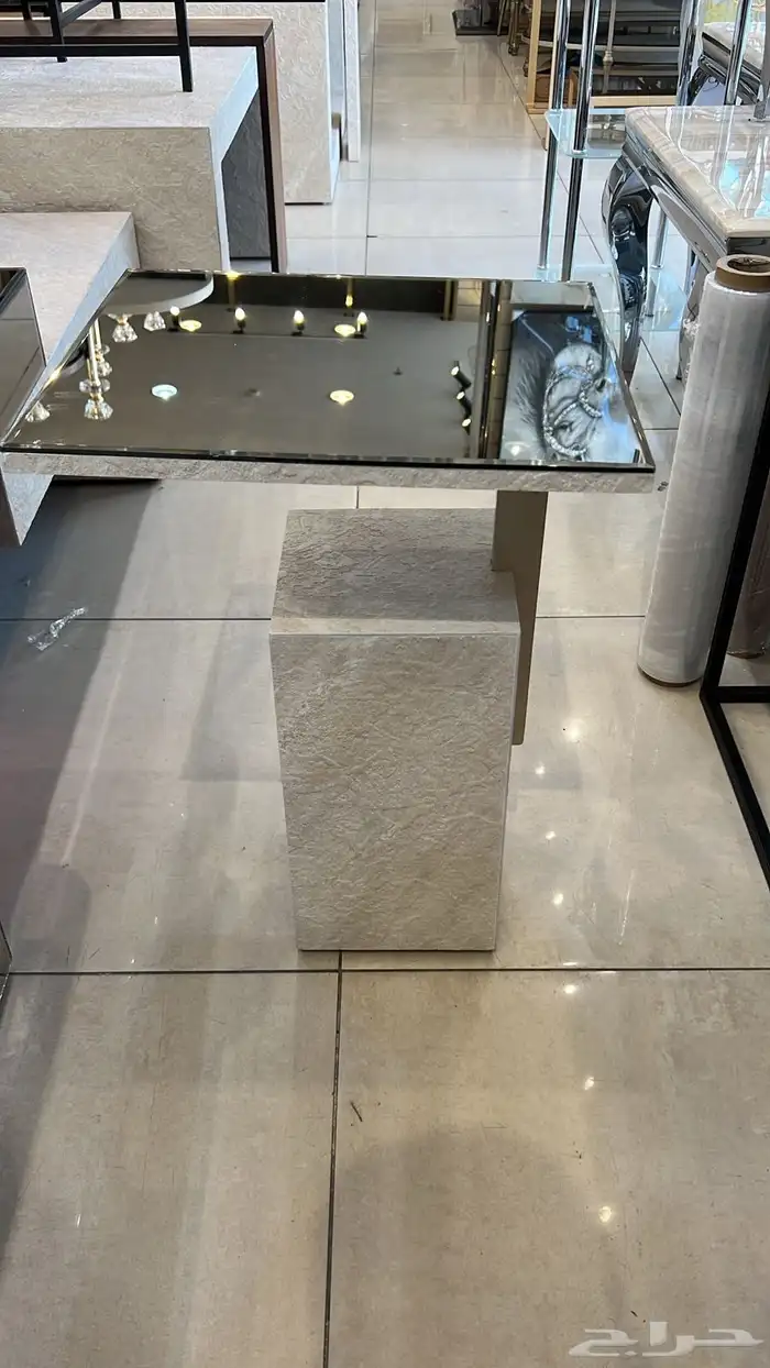 يوجد اثاث متكامل 1