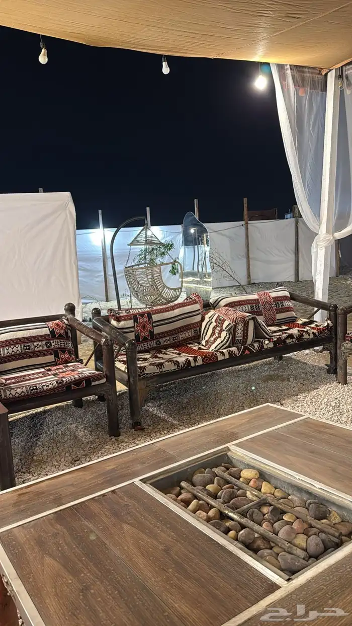 مخيم نوق للا يجار الموقع طريق المطار يتكون من 2 الاول -بيت 0