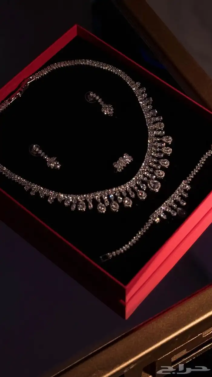 كعب و طقم فضي كامل 1