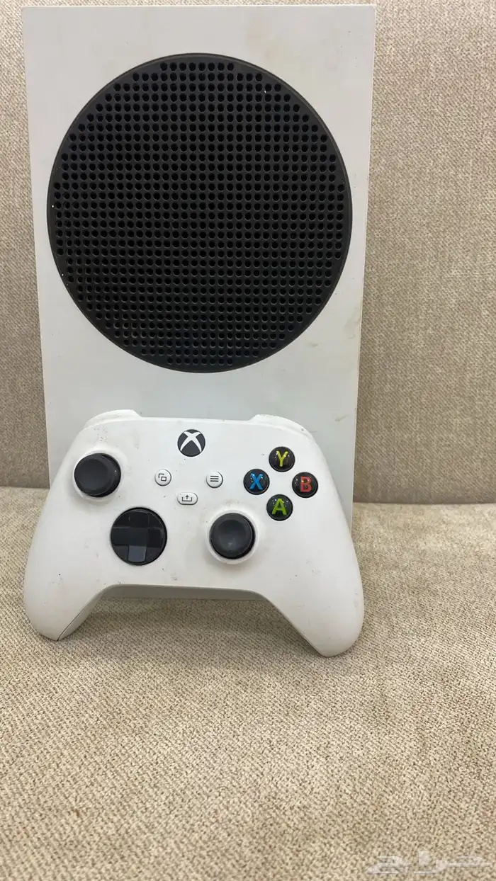 Xbox series S الذكره الجهاز (512) معى جميع ملحقاته 0