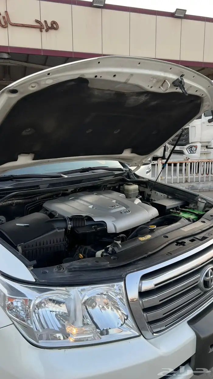 تويوتا لاندكروز جي اكس ار 2011 ممشى قليل 20