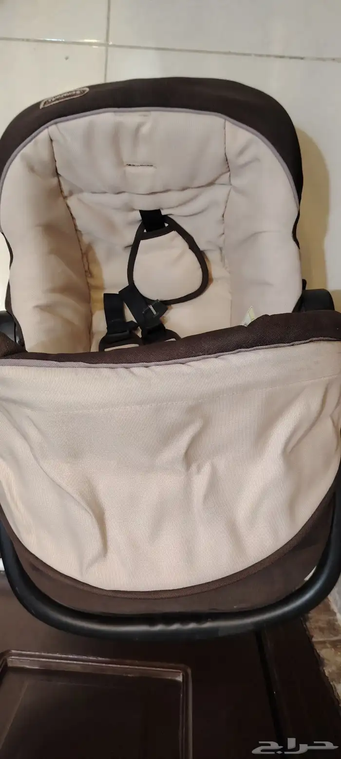 عربية مع كرسي وحامل بيبي وشنطة وجلاسة 2