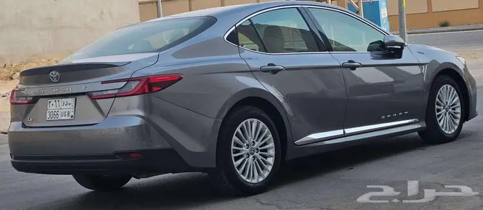 تايوتا كامري LE2025سعودية تيتانيوم غاية المستخدم 11