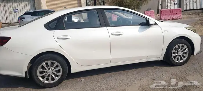 كيا سيراتو الموديل 2020 للبيع أو البدل مع بيجاس 2023 2