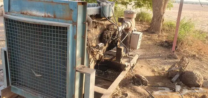 للبيع مكينة مرسيدس 200 حصان 1