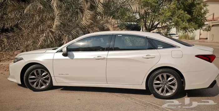 للبيع افالون 2019 مالك واحد 2