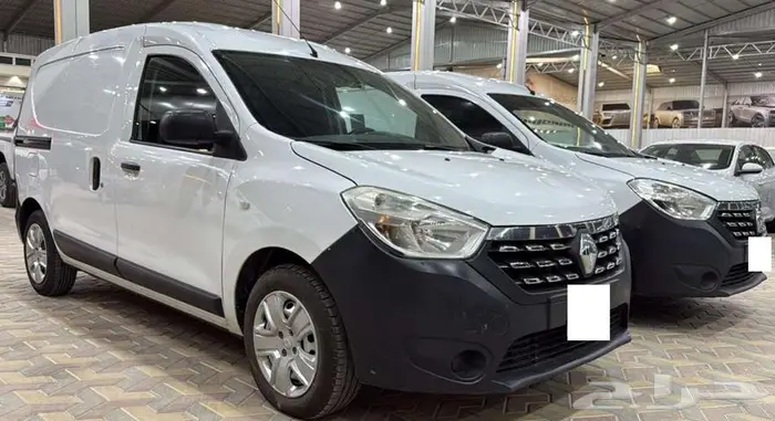 رينو دوكر فان بنزين 2021 2