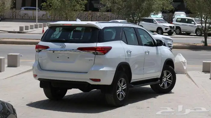 تويوتا فورتشنر VX-1 بنزين سعودي 2025 6