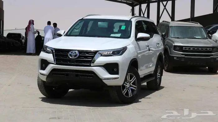 تويوتا فورتشنر VX-1 بنزين سعودي 2025 1