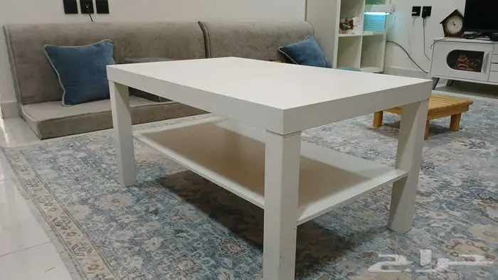 طاولة ايكيا 1