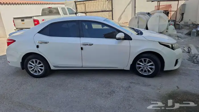 كرولا 2015 نظيف جدا ممشى حقيقي 198 الف 20