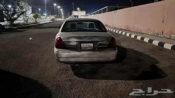 فورد ماركيز 2010 1