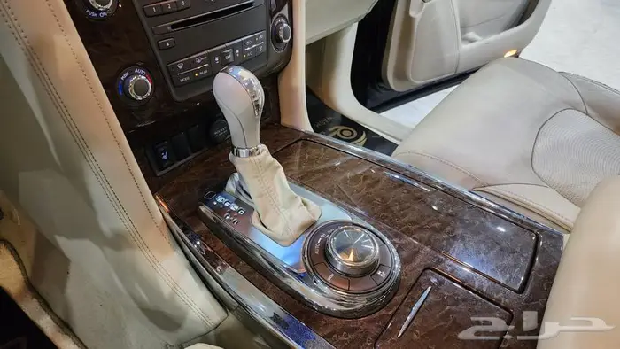 انفنتي QX80 2016 10