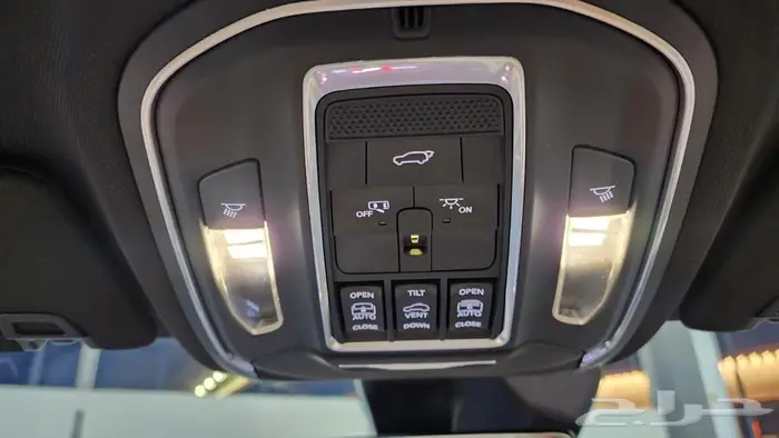 جراند شيروكي ليمتد 2023 10