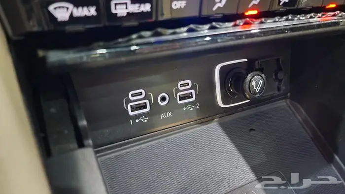 جراند شيروكي ليمتد 2023 23