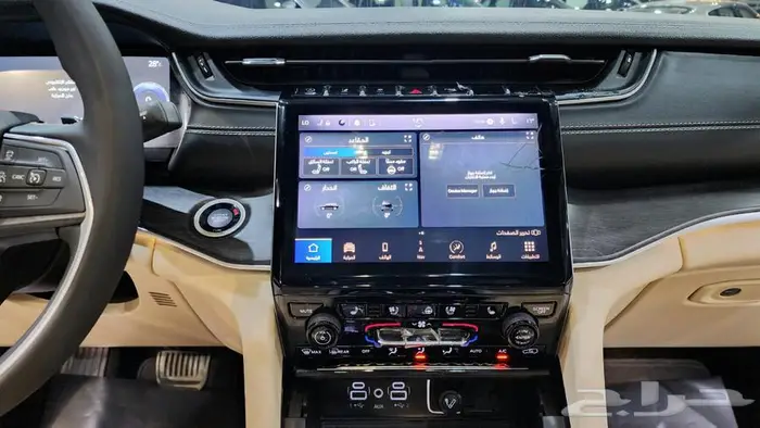 جراند شيروكي ليمتد 2023 9