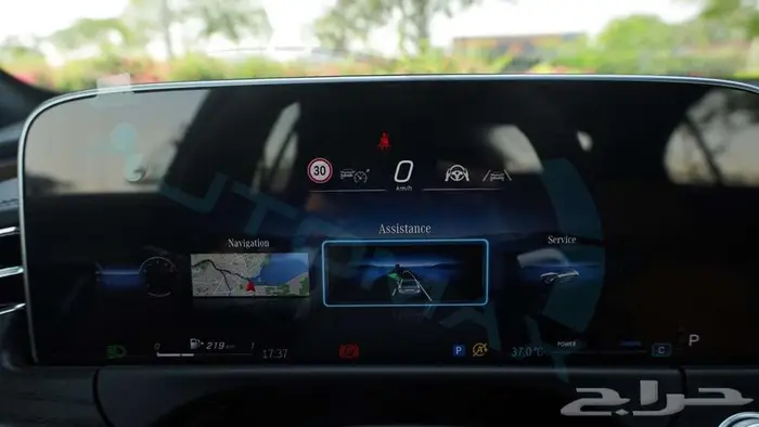 مرسيدس E 200 Avantgarde 2026 اصفار مع ضمان الوكيل 9