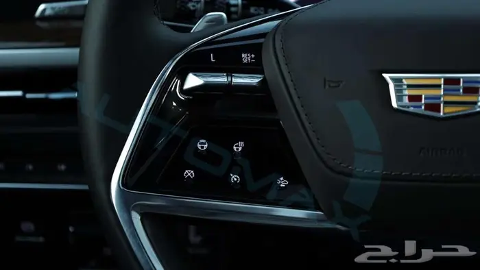 كاديلك اسكاليد 600 Sport Platinum 2025 اصفار مع ضمان 10