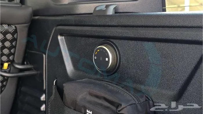 2025 LAND ROVER DEFENDER 110 S P300 GCC ضمان وصيانة الوكيل 24