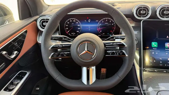 GLC AMG كوبيه 2026 13