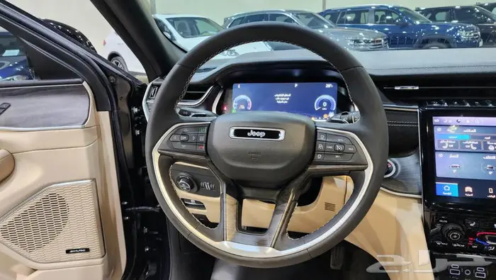 جراند شيروكي ليمتد 2023 8