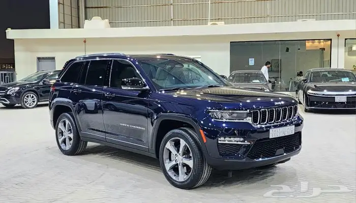 جراند شيروكي ليمتد 2023 0