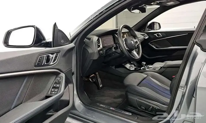 BMW 220i M Sport 2024 - وارد كوريا 16