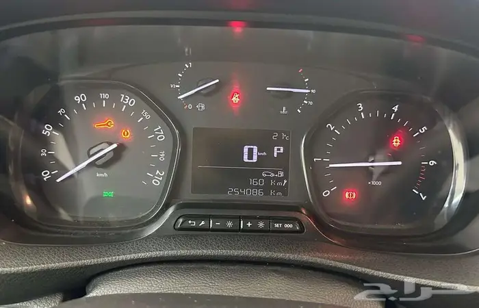 بيجو بارتنر 2020 11