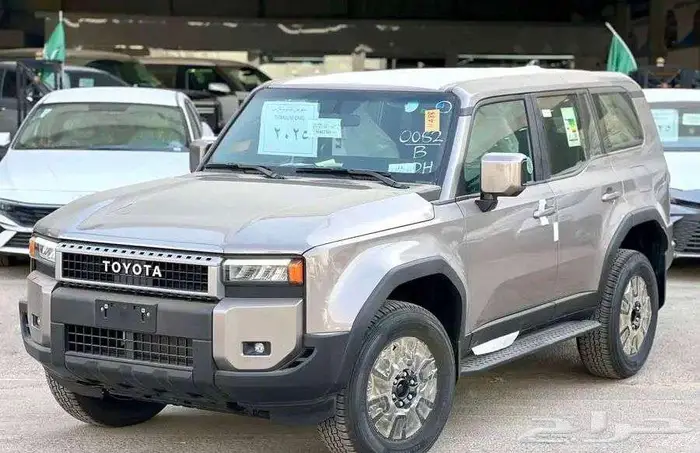 تويوتا برادو TXL1 بنزين 2025 7