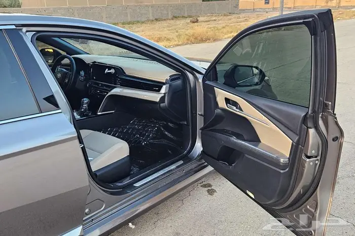 تايوتا كامري LE2025سعودية تيتانيوم غاية المستخدم 14