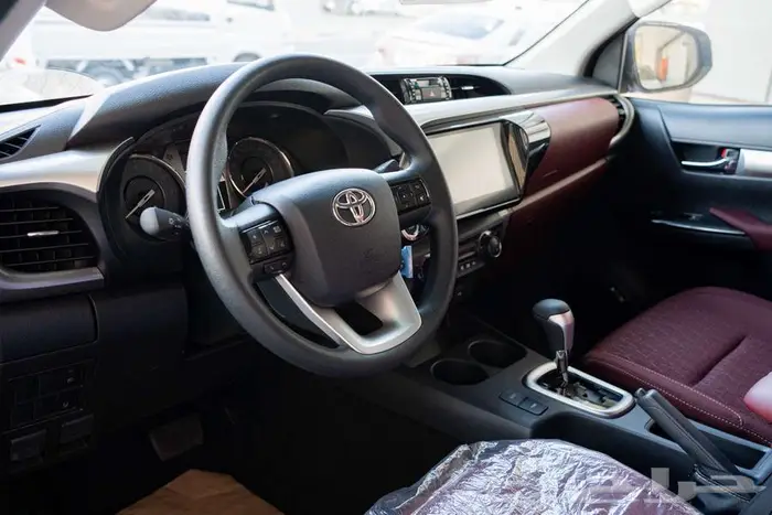 هايلوكس فل كامل بنزين اوتماتيك 2025 ب 135.200شامل الضريبة 6