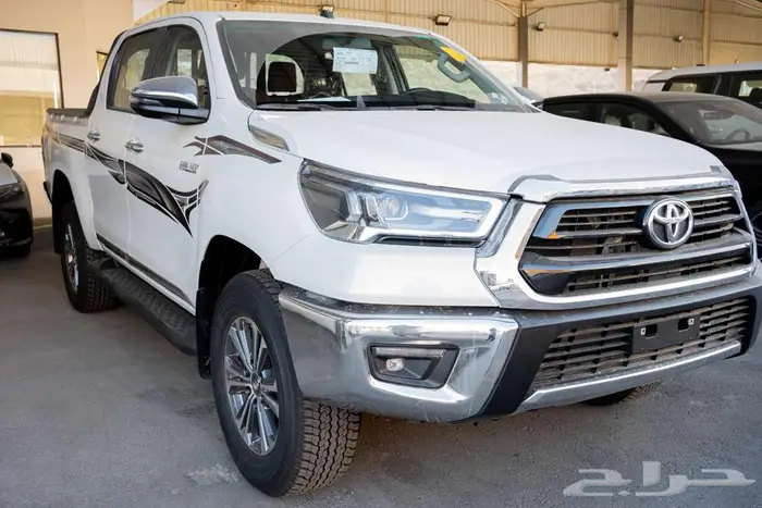 هايلوكس فل كامل بنزين اوتماتيك 2025 ب 135.200شامل الضريبة 1