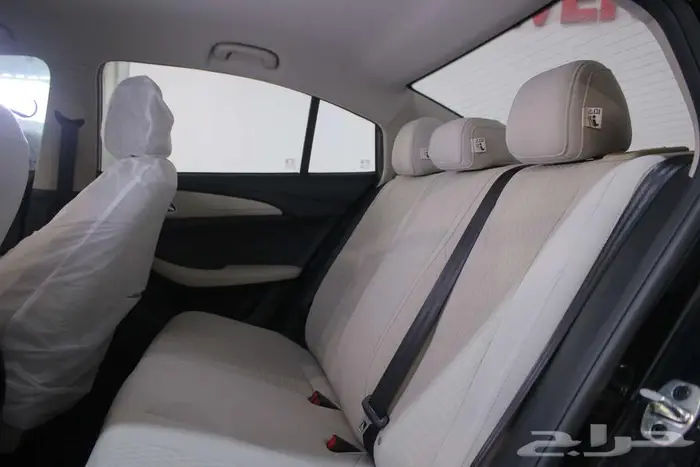 ام جي 5 ستاندر 2025 9