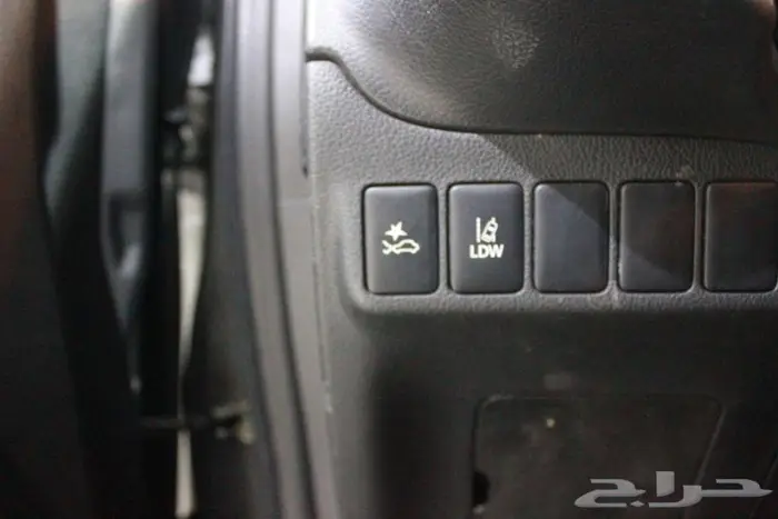 ميتسوبيشي اوتلاندر 2020 رصاصي بطاقة جمركية 36